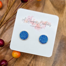Load image into Gallery viewer, Ocean Blue Glitter Studs
